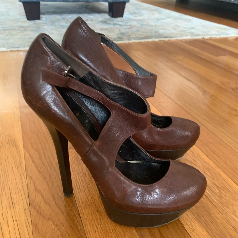 Fendi Platform Heels size 39